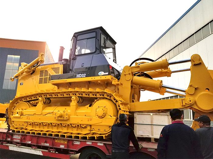 Bulldozer 320hp (8)